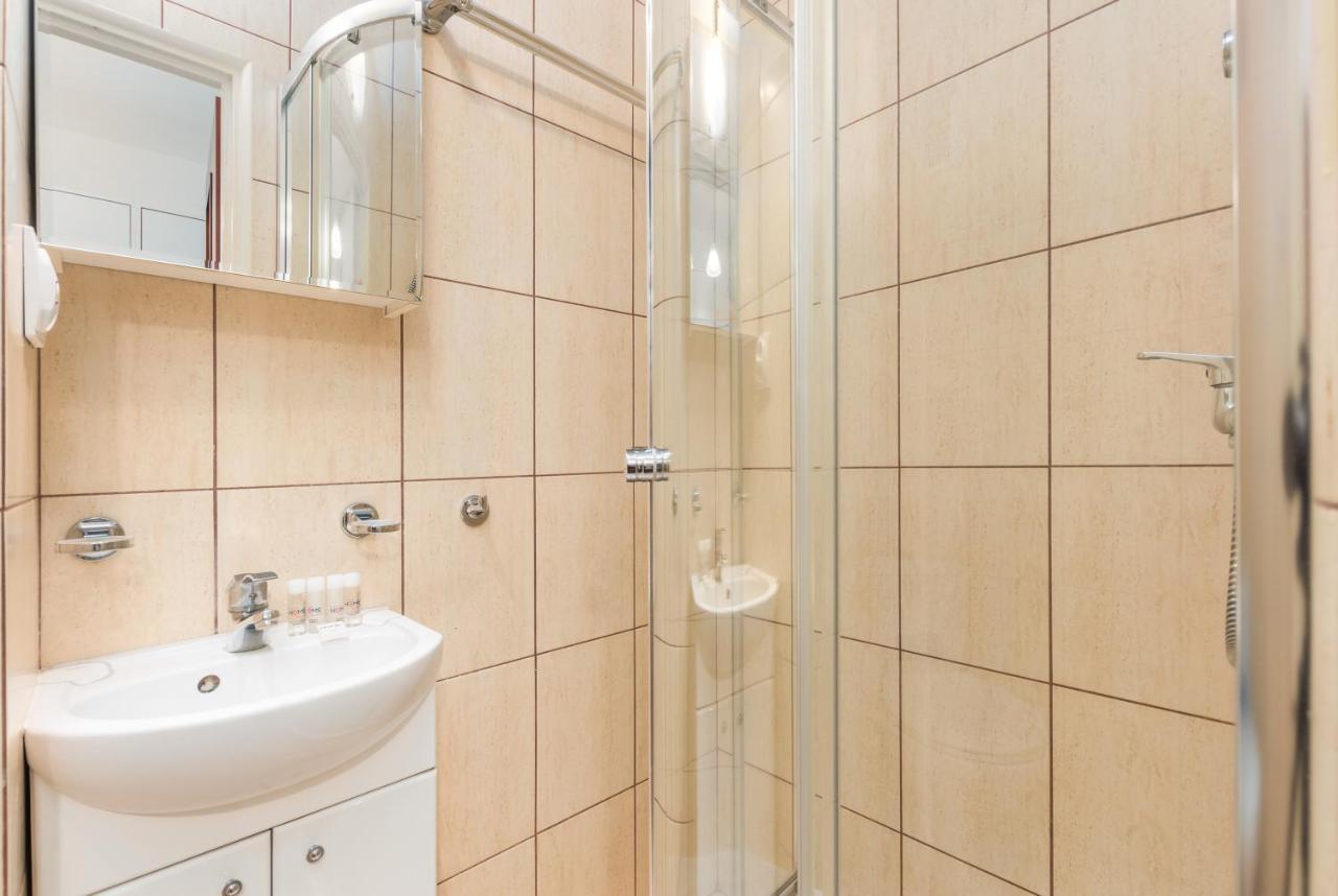 Warsaw Studio Apartment Chmielna By Noclegi Renters Luaran gambar